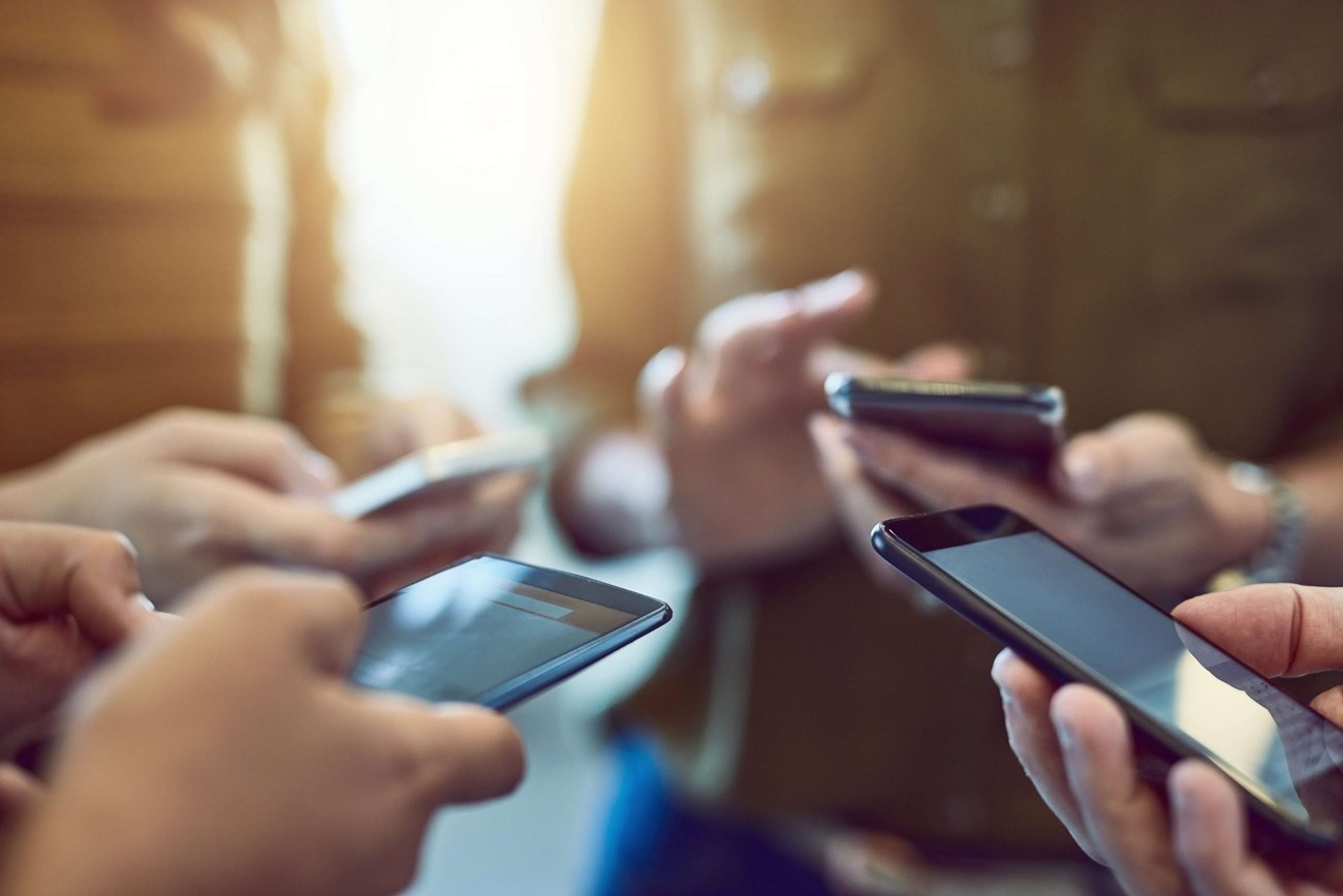 هيئة الاتصالات: فصل الخطوط غير المشحونة مستمر ولا قدرة على حجب الـVPN 