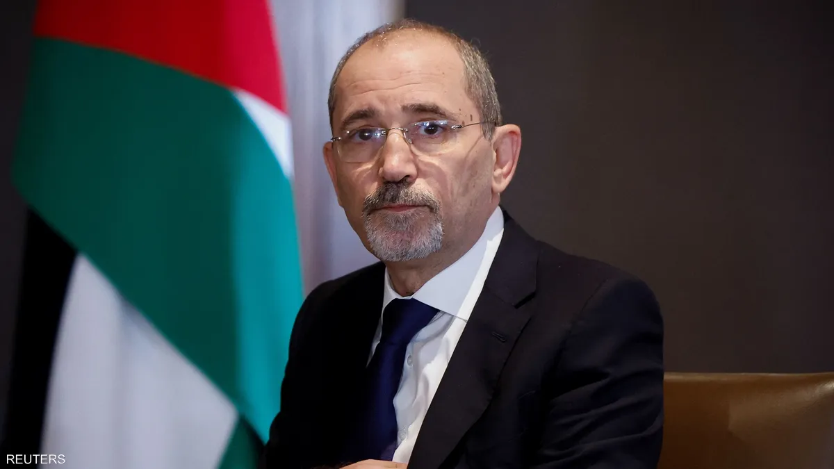 وزير الخارجية يدين العدوان الايراني على البحرين والكويت 