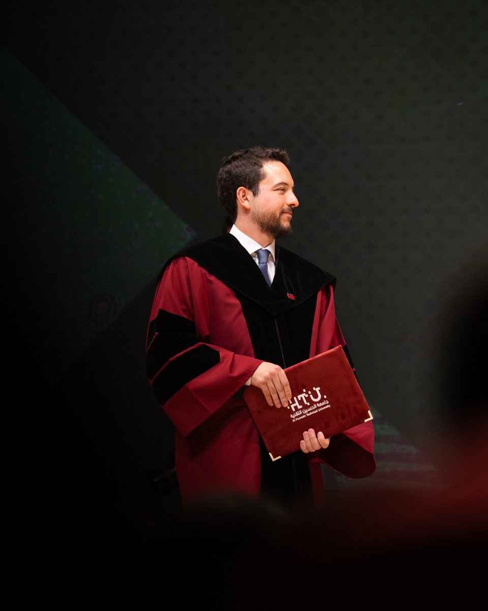 ولي العهد يرعى تخريج الفوج السادس من جامعة الحسين التقنية بمشاركة 450 خريجًا وخريجة 